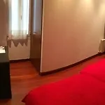 潘神科卡毕旅馆 *