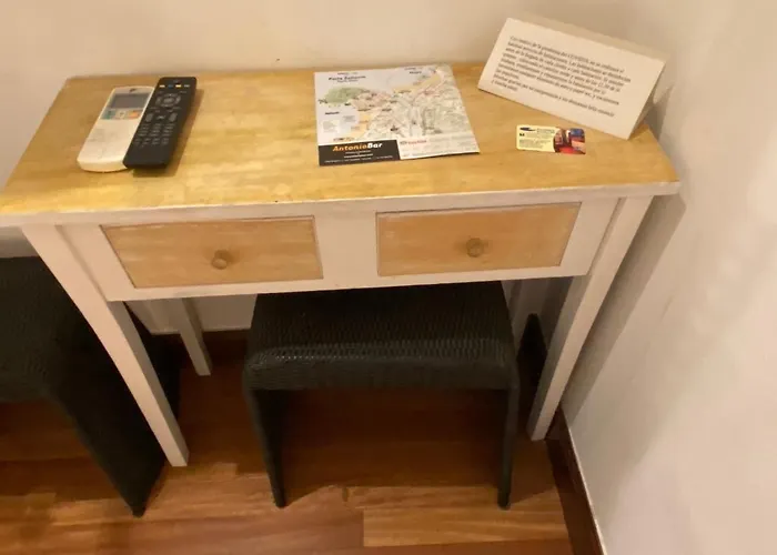 潘神科卡毕旅馆 招待所 *