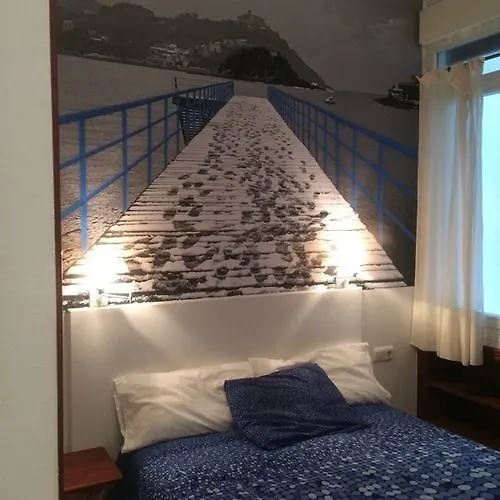 潘神科卡毕旅馆 * 圣塞瓦斯蒂安